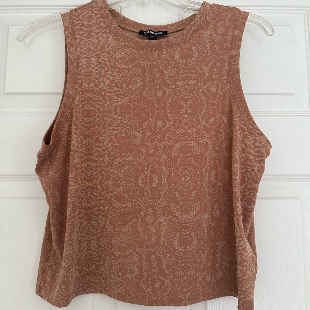 Express Tan Sleeveless Crop Tee